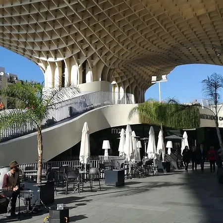 Romantic With Free Parking * Seville